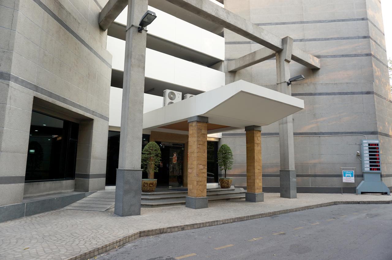 Grand Diamond Condominium Bangkok Exterior photo